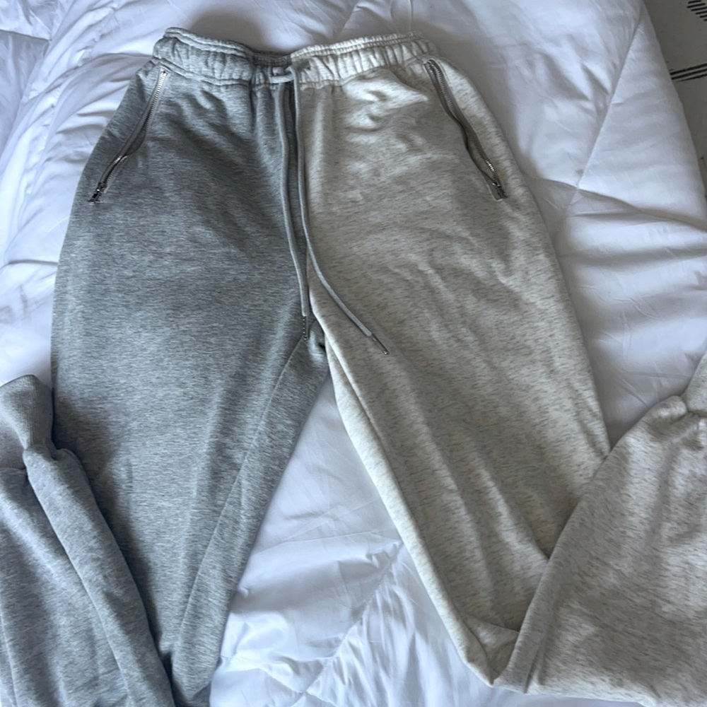 Adorable two tone Superdown sweats.